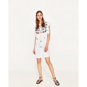 NWT Zara Floral Dress with Ruffle